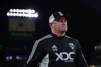 رونالدو ؛ رونی : از رونالدو میخواهم که صبور بماند