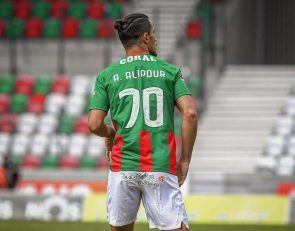 ژیل ویسنته در حضور ستاره ایرانی مقابل حریف خود شکست خورد