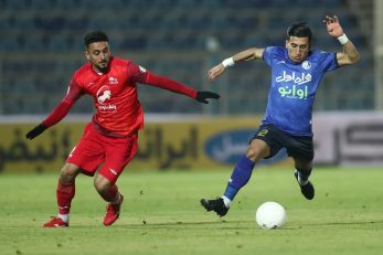 حردانی در آغوش کارلوس کی روش ؛ لبخند رضایت سرمربی تیم ملی از مدافع استقلال