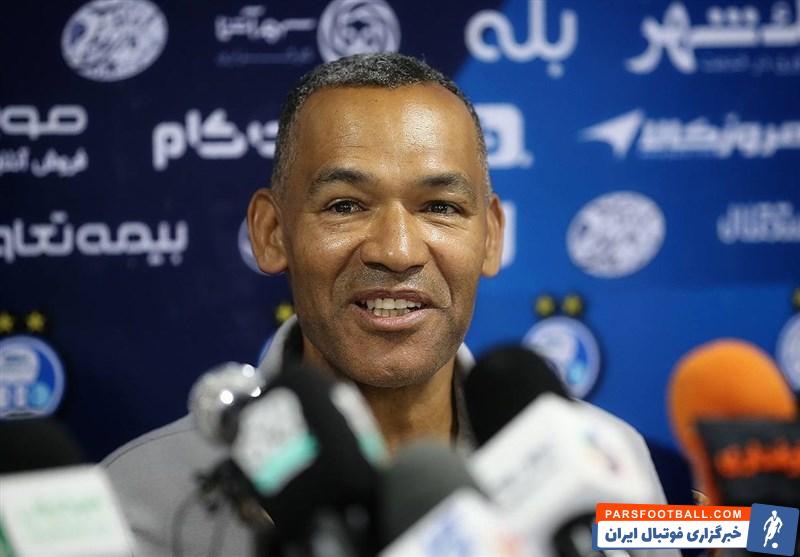مورایس سرمربی سپاهان پس از تساوی خانگی مقابل پرسپولیس : پذیرفتن نتیجه مساوی برای من سخت است