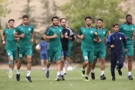 استقلال ؛ آرمان رمضانی با لباس شخصی در تمرین حاضر شد