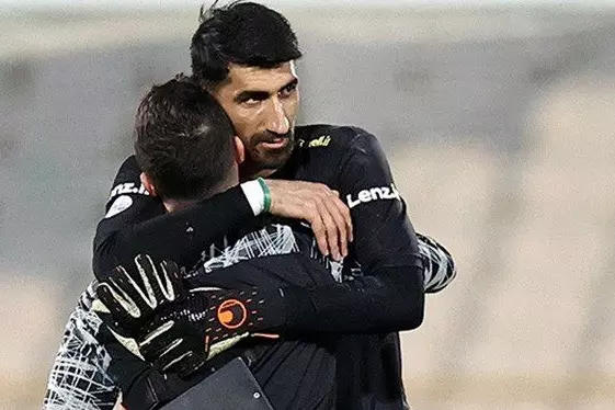 علیرضا بیرانوند به رکورد ۱۰۰ بازی با پیراهن پرسپولیس در لیگ برتر رسید