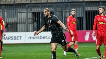 پوشکاش در حضور ستاره ایرانی خود به پیروزی رسید