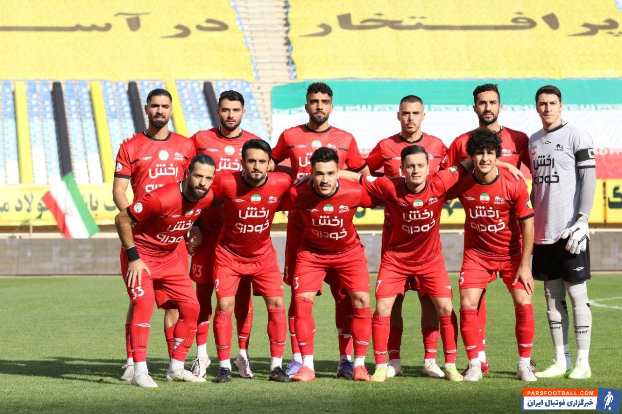 پیروزی پرگل سپاهان در نقش جهان با 4 گل برابر تراکتور