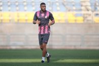 یورگن لوکادیا مهاجم هلندی پرسپولیس به محدودیت های اینترنتی در ایران واکنش نشان داد