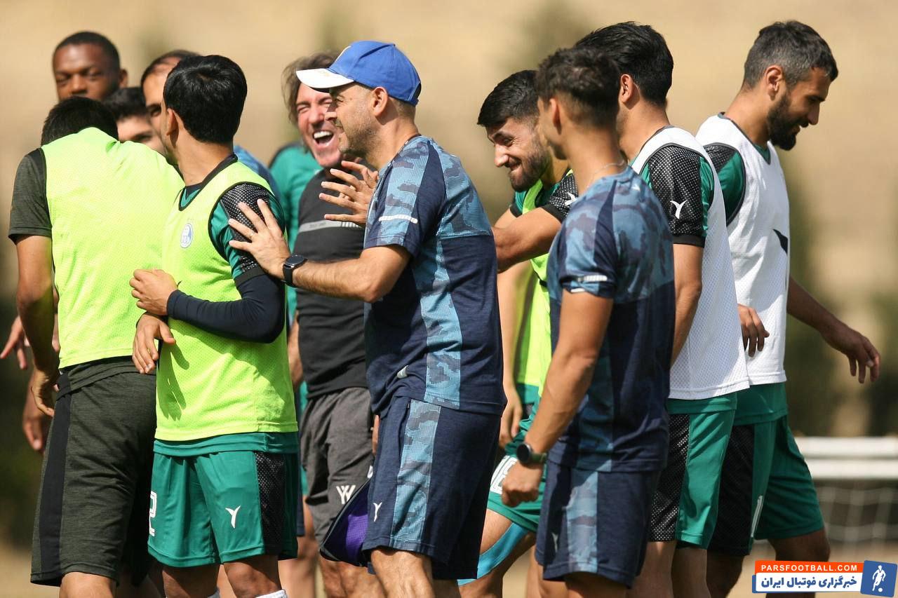 تمرینات گرم و پرحرارت ریکاردو ساپینتو در خلال تغییرات مدیریتی استقلال