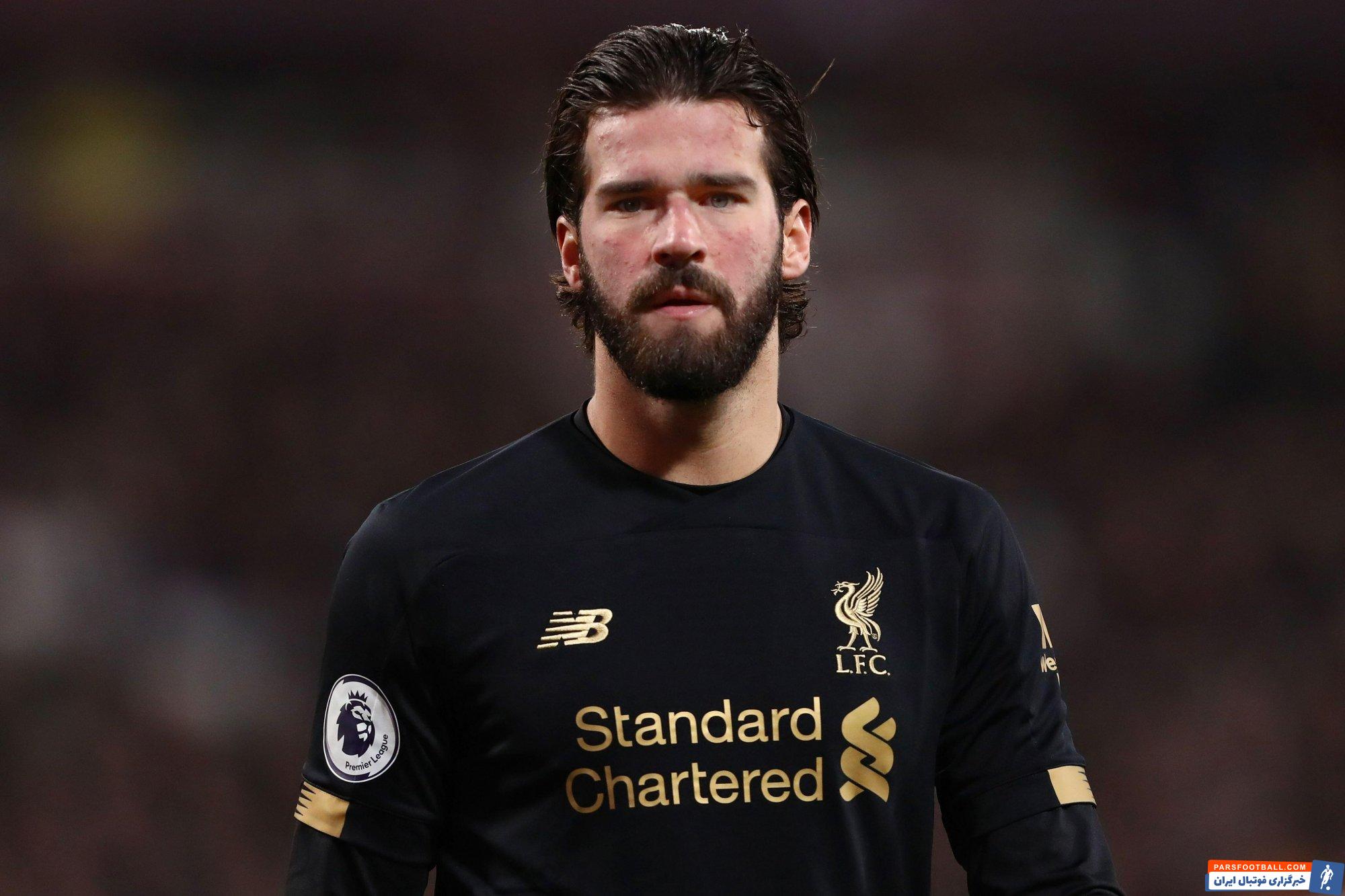 پیروزی دشوار لیورپول برابر وستهم با مهار پنالتی توسط آلیسون بکر