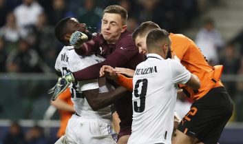 20 عمل بخیه روی صورت آنتونیو رودیگر برای رسیدن به ال کلاسیکو