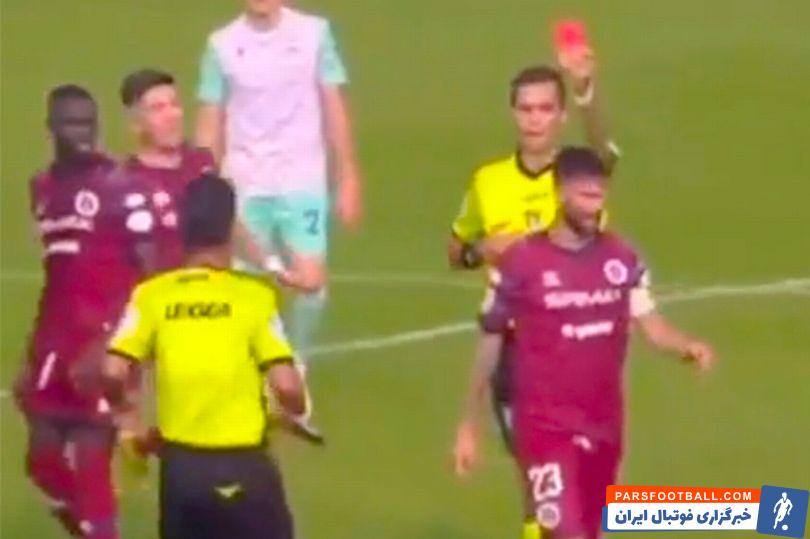 اسپال ؛ لگد کردن سر بازیکن مصدوم در سری بی ایتالیا