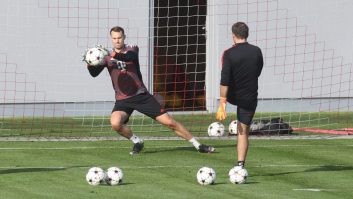 از سرگیری تمرینات مانوئل نویر برای رسیدن به جام جهانی