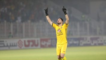 علیرضا حقیقی قهرمانی استقلال را تبریک گفت