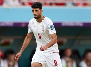 آمار مهدی طارمی مقابل ولز ؛ 40 لمس توپ، 8 پاس کلیدی، یک پاس گل و 5 نبرد موفق با حریف