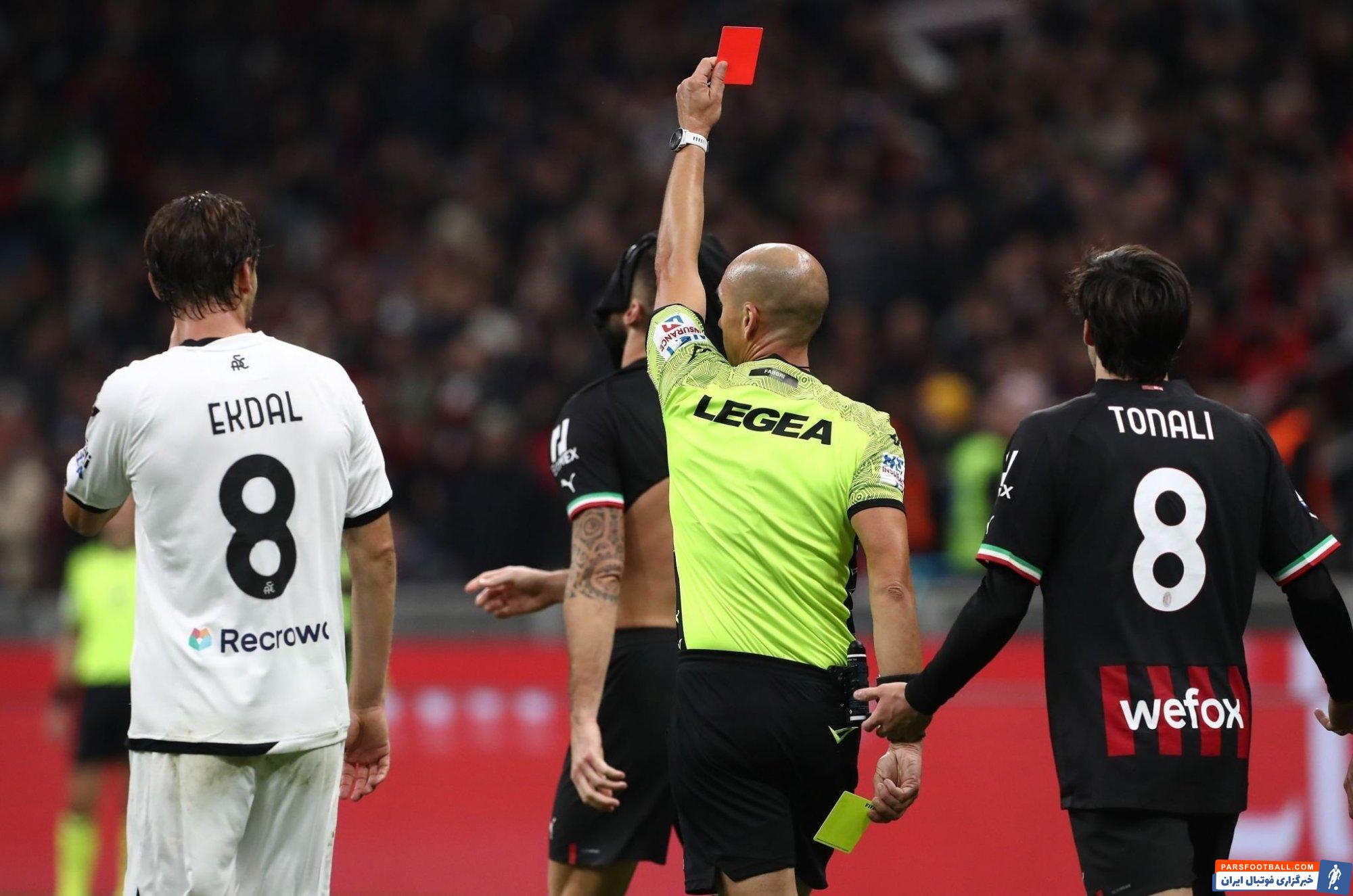 اخراج اولیویه ژیرو پس از شادی گل خاص در دیدار میلان و اسپتزیا