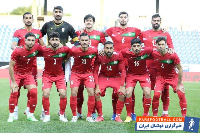 تیم ملی فوتبال ایران مقابل انگلیس با لباس‌ های قرمز رنگ به میدان می‌ رود