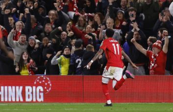 درخشش جسی لینگارد در شب حذف تاتنهام از جام اتحادیه