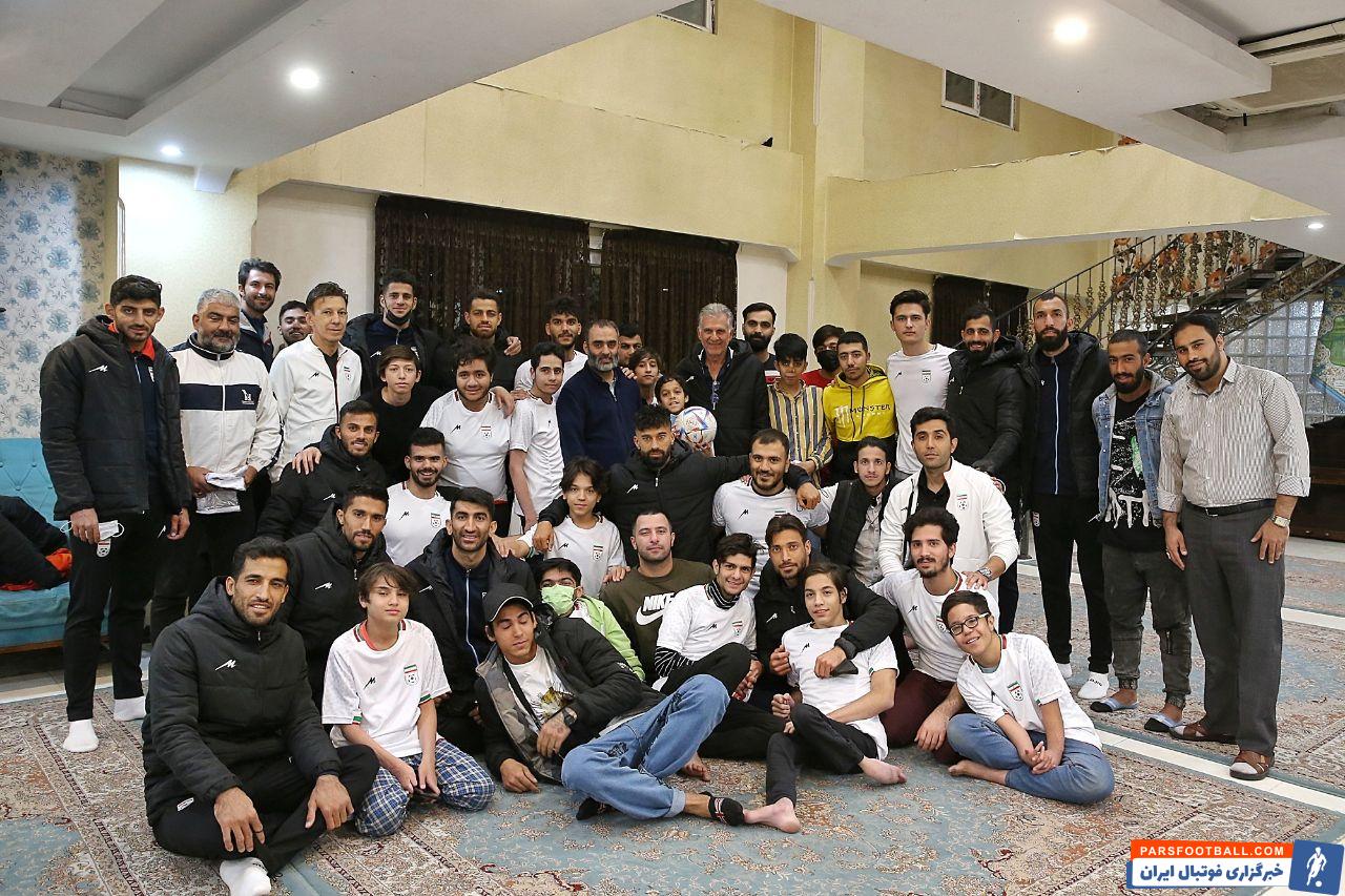 کارلوس کی روش و بازیکنان تیم ملی در جمع بچه های خیریه بهشت امام رضا