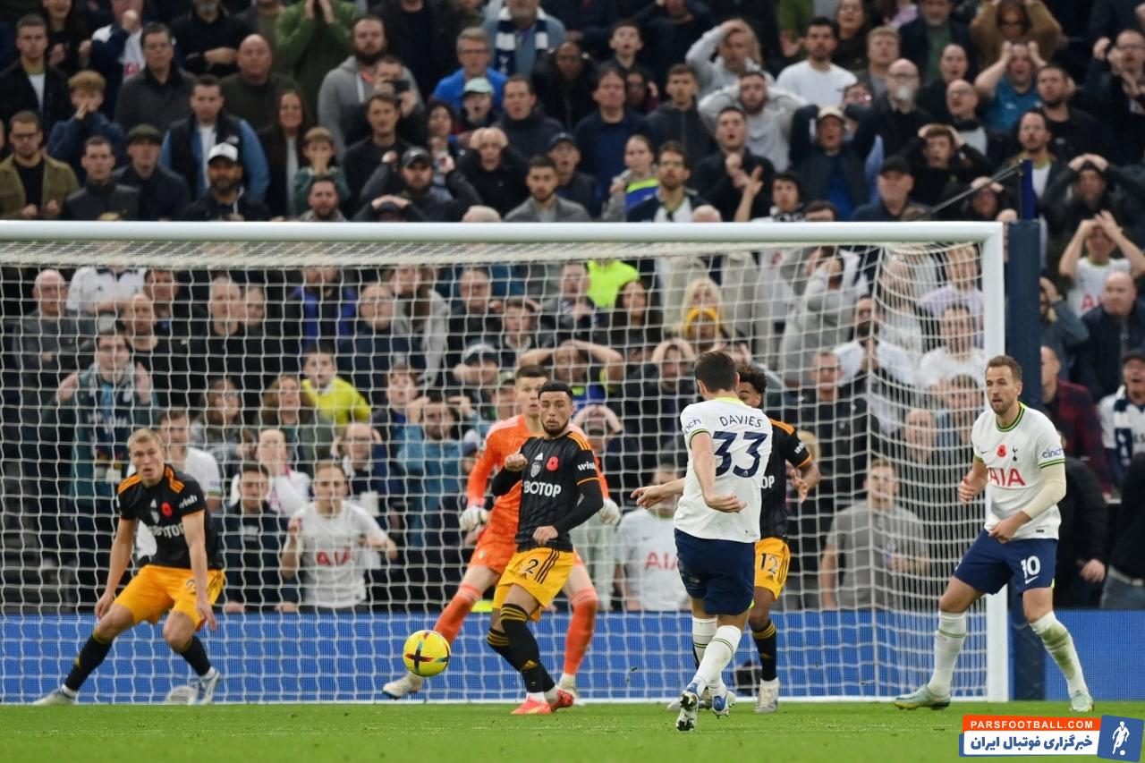 پیروزی دراماتیک تاتنهام برابر لیدز یونایتد در دیداری پرگل