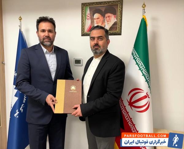 محمد نصرتی مدیرفنی باشگاه چادرملو شد
