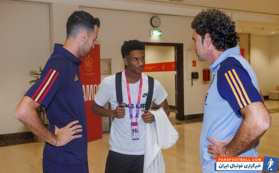 استقبال گرم اعضای تیم ملی اسپانیا از ورود الخاندرو بالده