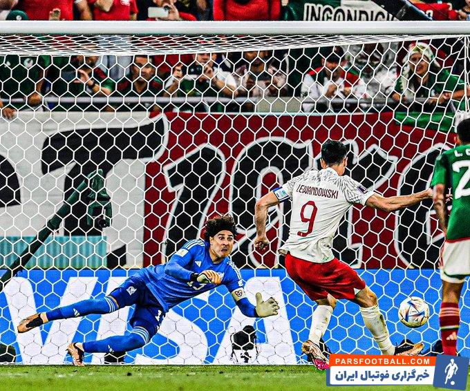 فرصت سوزی بزرگ روبرت لواندوفسکی برابر مکزیک با خراب کردن پنالتی