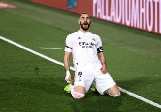 کریم بنزما بدون بانداژ در تمرینات رئال مادرید