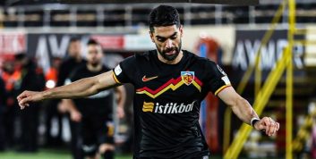 کایسری اسپور در حضور ستاره ایرانی نتیجه را به حریف خود واگذار کرد