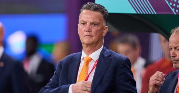 فن خال : من اصلا از مسی انتقاد نکردم