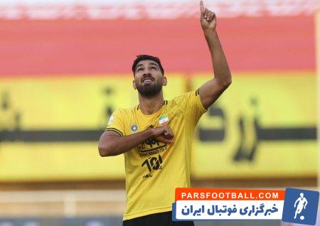 گل زیبای شهریار مغانلو در دیدار سپاهان و نفت در روز تولدش