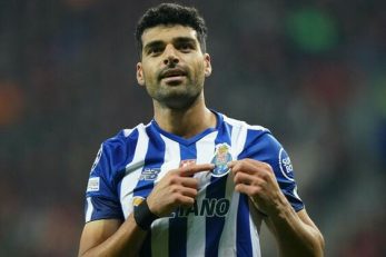 مهدی طارمی ستاره پورتو مقابل آروکا هتریک کرد