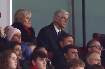 آرسن ونگر تماشاگر ویژه دیدار آرسنال - وستهم