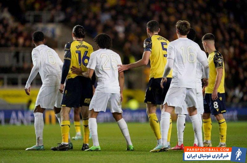 کیت عجیب سفید رنگ آرسنال در دیدار دیشب برابر آکسفورد یونایتد در جام حذفی انگلیس