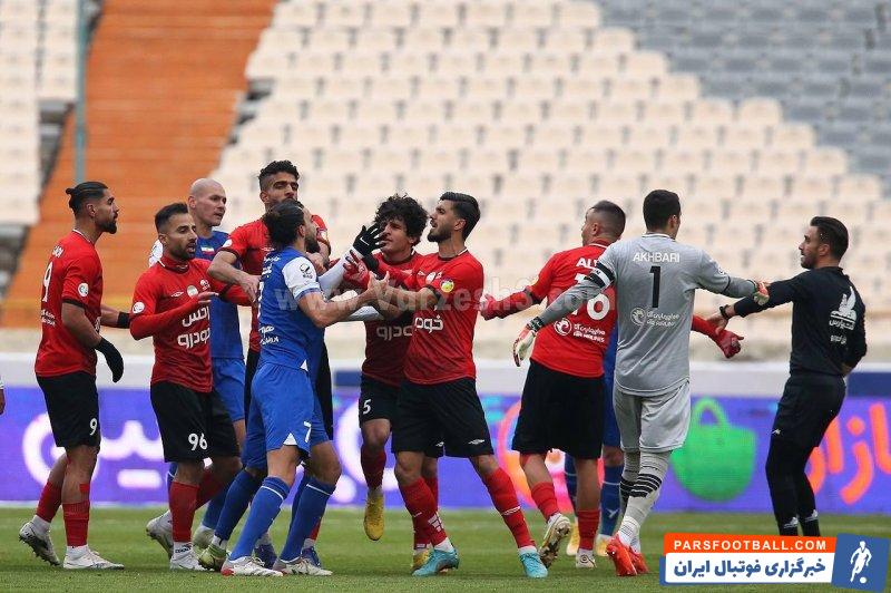 دعوای بازیکنان استقلال و تراکتور پس از مشاجره بین ساپینتو و آلوز