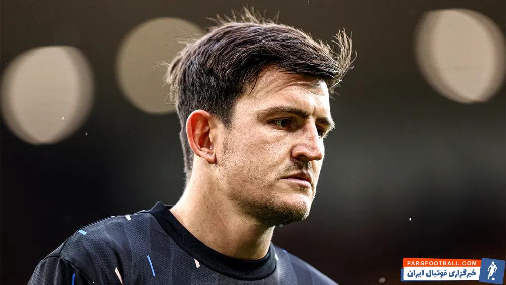 مگوایر ؛ فردیناند : تن هاخ در حال بی احترامی کردن به مگوایر است