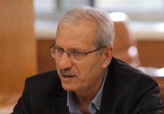 هوشنگ نصیرزاده نظاره گر برد ارزشمند تراکتور برابر استقلال