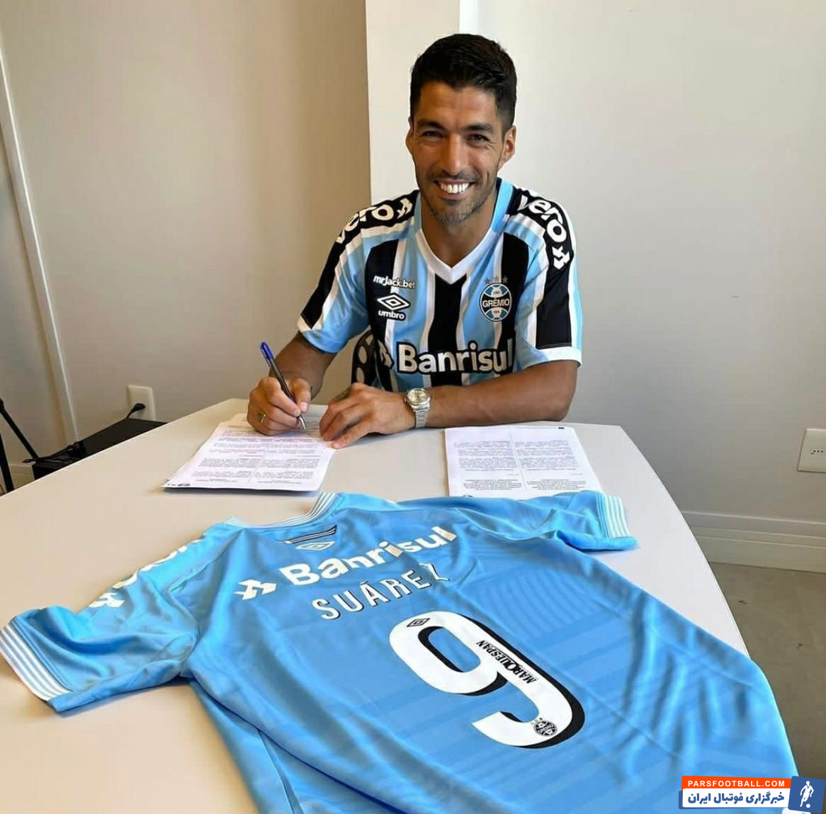 سوارز ؛ قرارداد دو ساله سوارز با گرمیو