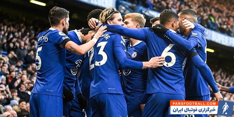 چلسی ؛ طرح سان از بازیکنان چلسی با لباس نظامی