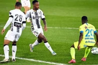 شارلوا در حضور ستاره ایرانی خود مقابل حریفش به تساوی رسید