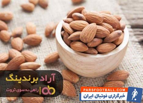 بادام درختی ریز