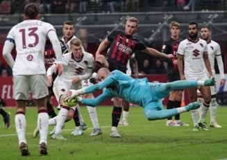 حذف ناباورانه میلان از کوپا ایتالیا با شکست برابر تورینو در سن سیرو