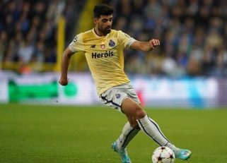 مهدی طارمی در تیم فوتبال پورتو ماندنی شد