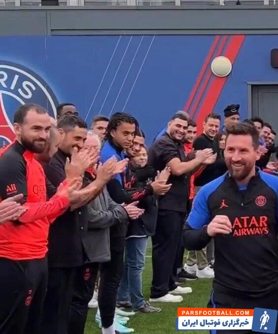 مسی ؛ نگاه عجیب اتان امباپه به لیونل مسی