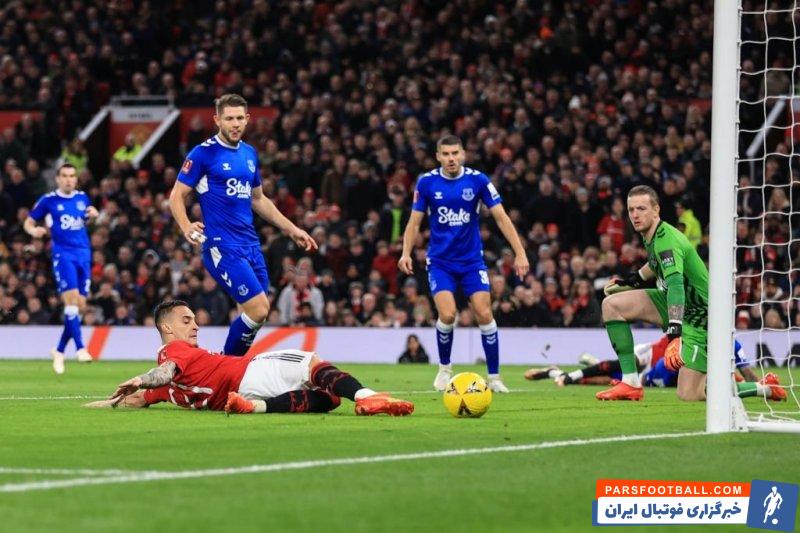 پیروزی خانگی منچستریونایتد برابر اورتون در جام حذفی انگلیس