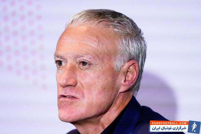 عیادت دیدیه دشان از ژان پیر ، بازیکن تیم برتینی پس از حمله قلبی وسط بازی