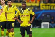 تردید مشتریان یوسف موکوکو پس از اعلام سن واقعی ستاره دورتموند