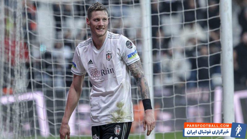 قطعی شدن انتقال قرضی ووت وخهورست از برنلی به منچستریونایتد