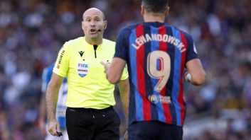 رد شکایت باشگاه اسپانیول به دلیل اعتراض به حضور روبرت لواندوفسکی در دربی بارسلونا