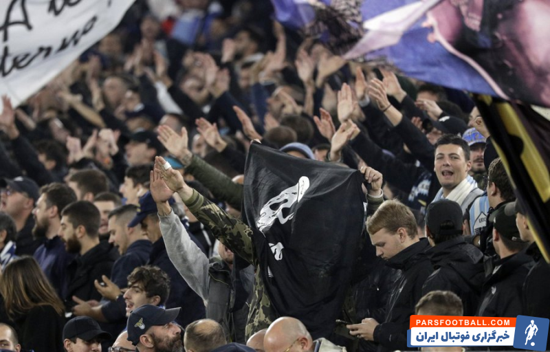 شعارهای تند نژادپرستانه هواداران لاتزیو علیه ساموئل اومتیتی ، بازیکن لچه