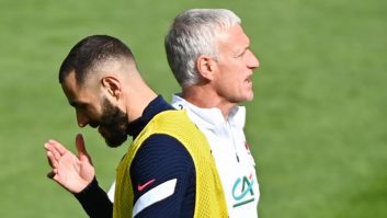 احتمال مصاحبه تند از سوی کریم بنزما علیه دیدیه دشان و تیم ملی فرانسه