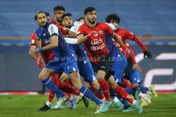 استقلال و تراکتور