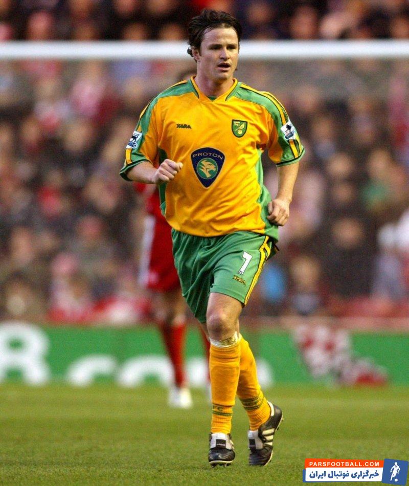 حضور مداوم فیل مالراین به عنوان کشیش در کلیسای کاتولیک